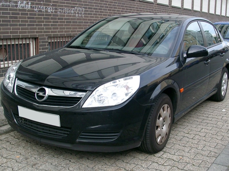 ФОТО Бампер передний для Opel Vectra C (2002-2008)  Днепр