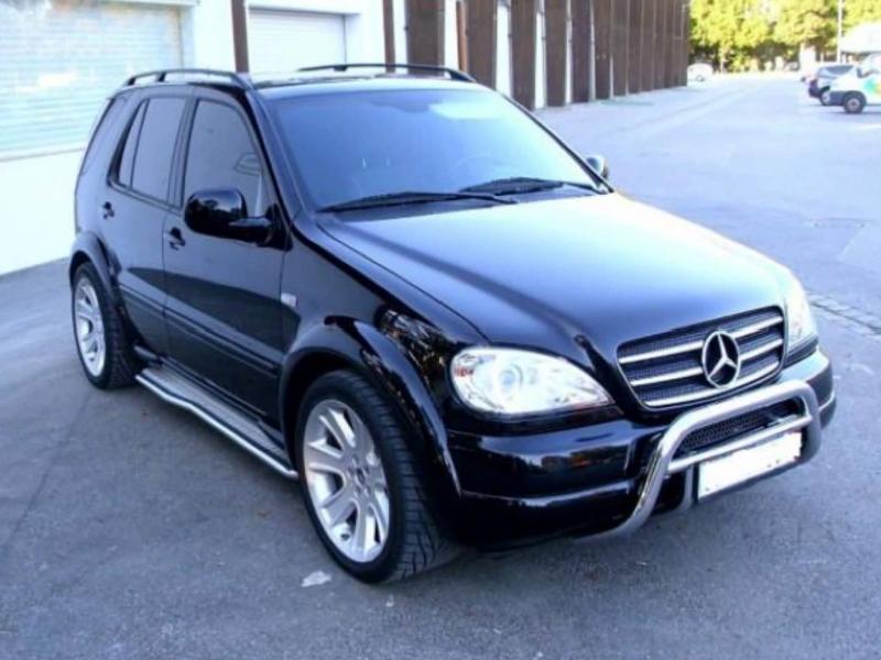 ФОТО Крыло переднее правое для Mercedes-Benz M-CLASS W163 (97-05)  Харьков