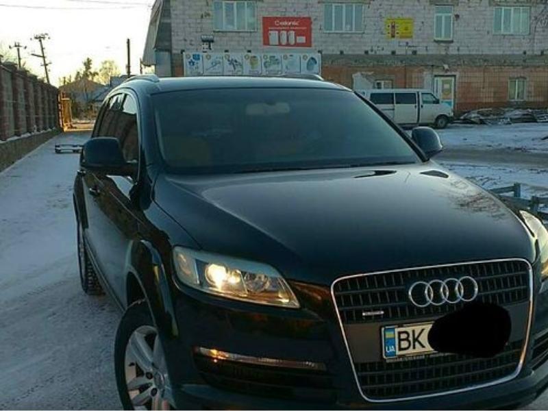 ФОТО Крыло переднее правое для Audi (Ауди) Q7 4L (09.2005-11.2015)  Киев