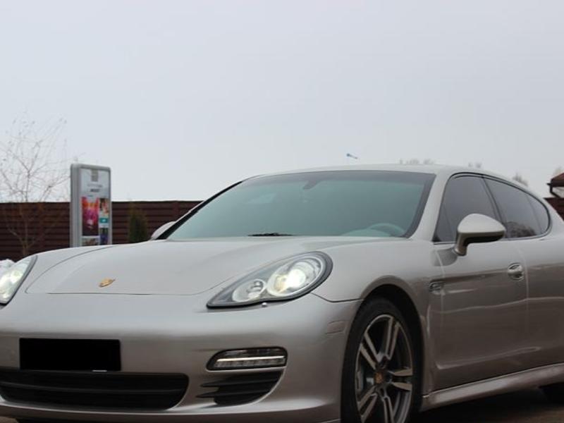 ФОТО Бампер задний для Porsche Panamera  Киев