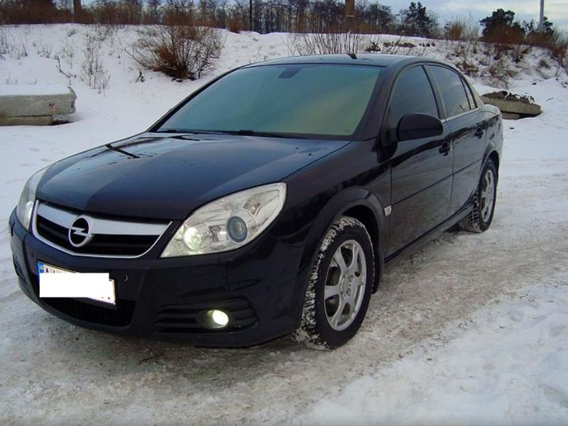 ФОТО Бампер передний для Opel Vectra C (2002-2008)  Киев
