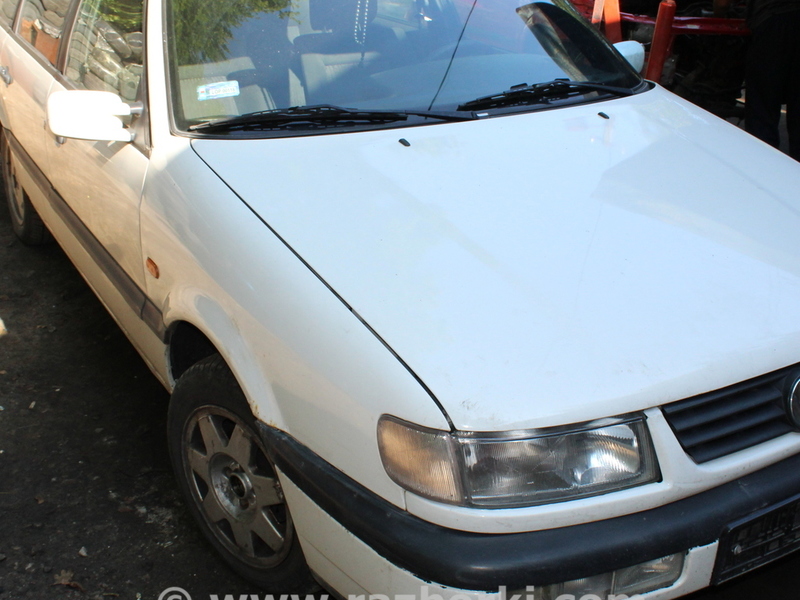 ФОТО Бампер передний для Volkswagen Passat B4 (10.1993-05.1997)  Львов