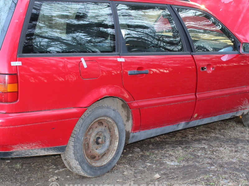 ФОТО Крыло переднее правое для Volkswagen Passat B4 (10.1993-05.1997)  Львов