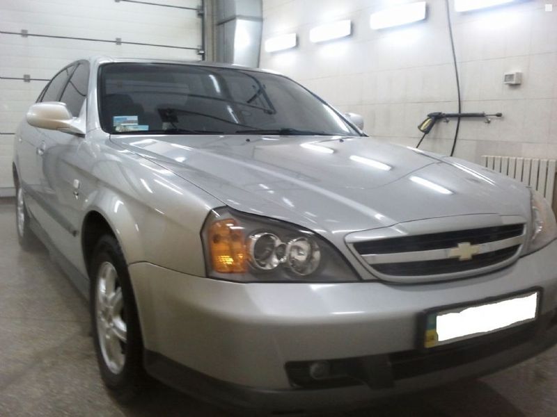 ФОТО Крыло переднее правое для Chevrolet Evanda V200 (09.2004-09.2006)  Донецк