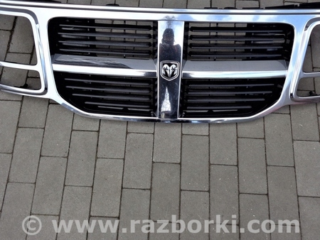 ФОТО Решетка радиатора для Dodge Nitro Киев