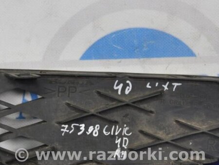 ФОТО Решетка переднего бампера для Honda Civic 8 FK,FN1,FN2 UFO (09.2005 - 06.2012) Киев