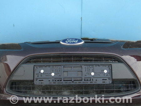 Бампер передний + решетка радиатора для Ford Fiesta (все модели) Киев