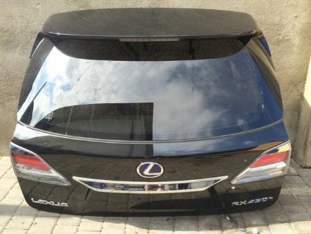 Крышка багажника для Lexus RX Ровно