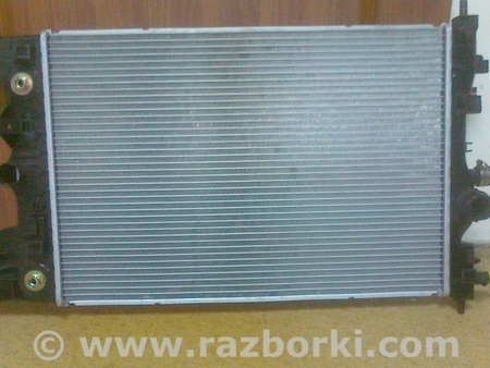Радиатор основной для Chevrolet Cruze Киев 13267650 