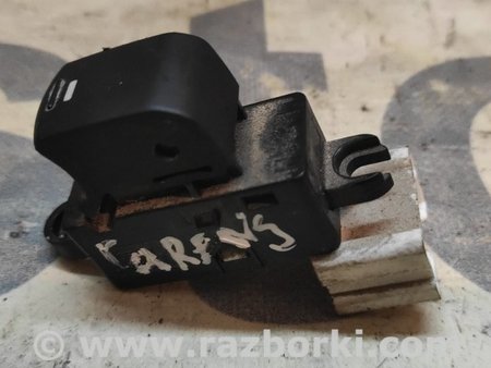 Кнопка стеклоподьемника для KIA Carens (все модели) Киев 935761D101