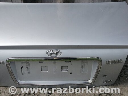 Крышка багажника для Hyundai Sonata (все модели) Киев 692003D061