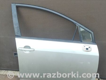 Дверь передняя правая для Toyota Corolla Verso (04.2004-03.2009) Киев 670010F010