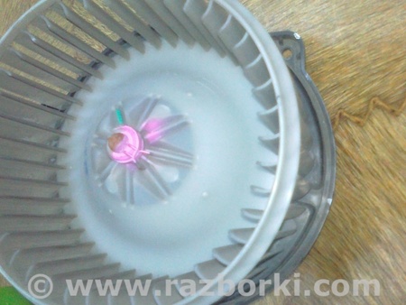 Вентилятор печки для SsangYong Rexton Киев  6813021030 