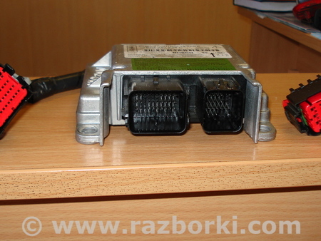 Блок управления AIRBAG для Mazda 3 (все года выпуска) Киев