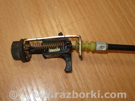 Трос открывания лючка бензобака для Mazda 3 BK (2003-2009) (I) Киев