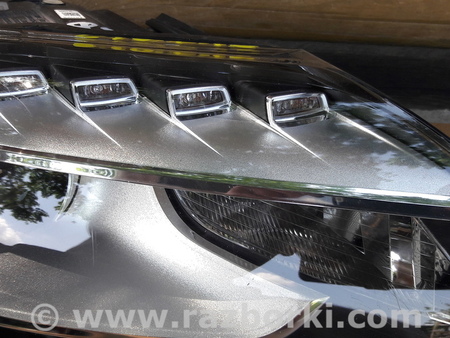 Фара передняя правая для Audi (Ауди) Q7 4L (09.2005-11.2015) Ковель