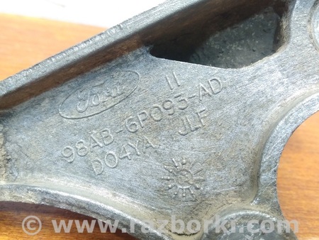 ФОТО Кронштейн опора МКПП для Ford Focus 1 (07.1998 - 09.2004) Киев